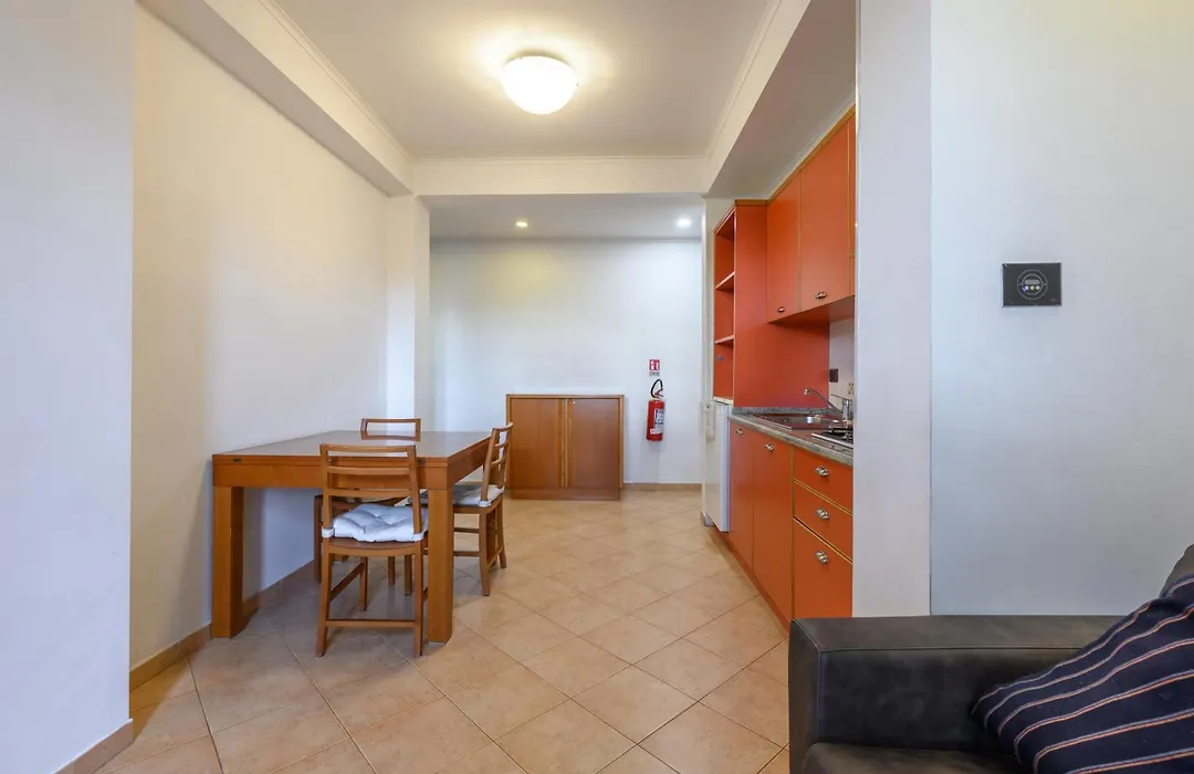 Crosti Apartments-1