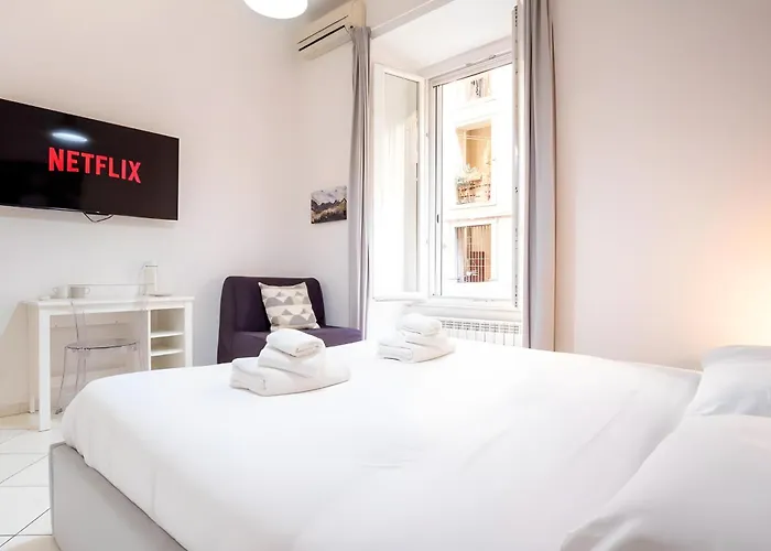 Elegantis Giolitti Suite With Private Balcony