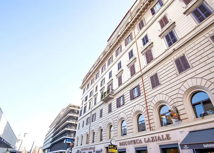Elegantis Giolitti Suite With Private Balcony